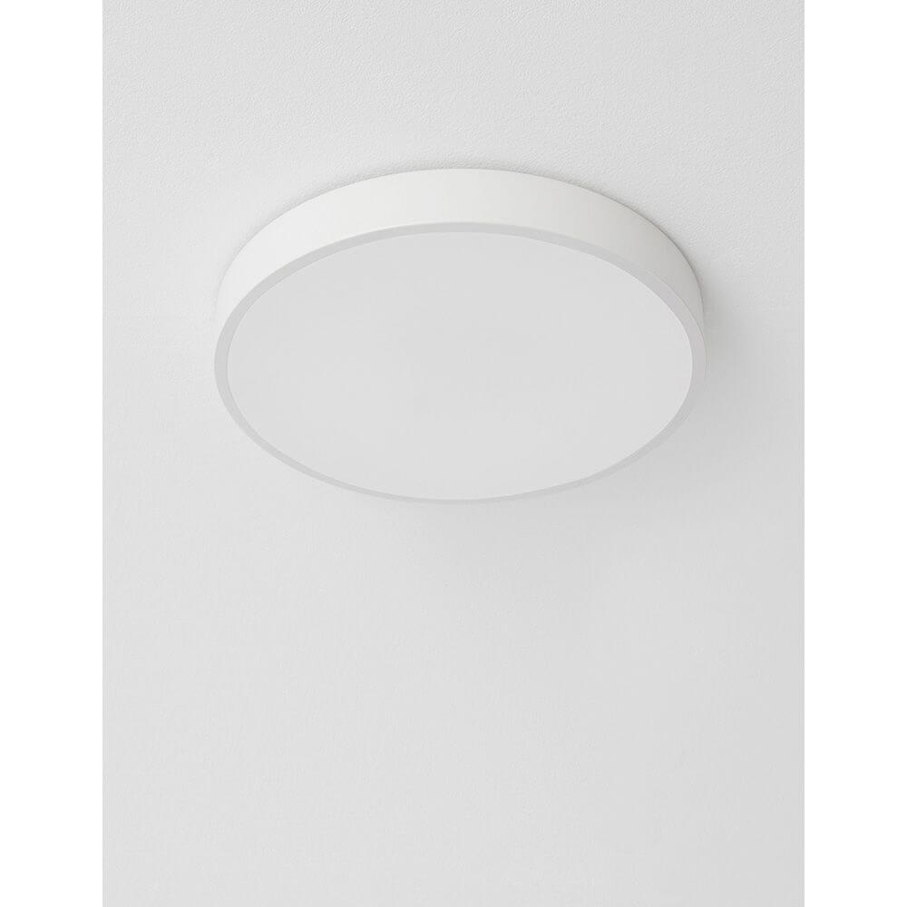 Alt Tag: Hadon LED Deckenlampe Ø 40cm - schlanke runde Deckenleuchte in mattschwarz für warmweißes 3000K Licht