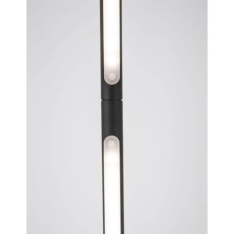 Handy LED Stab Hängeleuchte Schwarz, minimalistische Pendelleuchte aus schwarz lackiertem Aluminium mit warmweißem Licht.