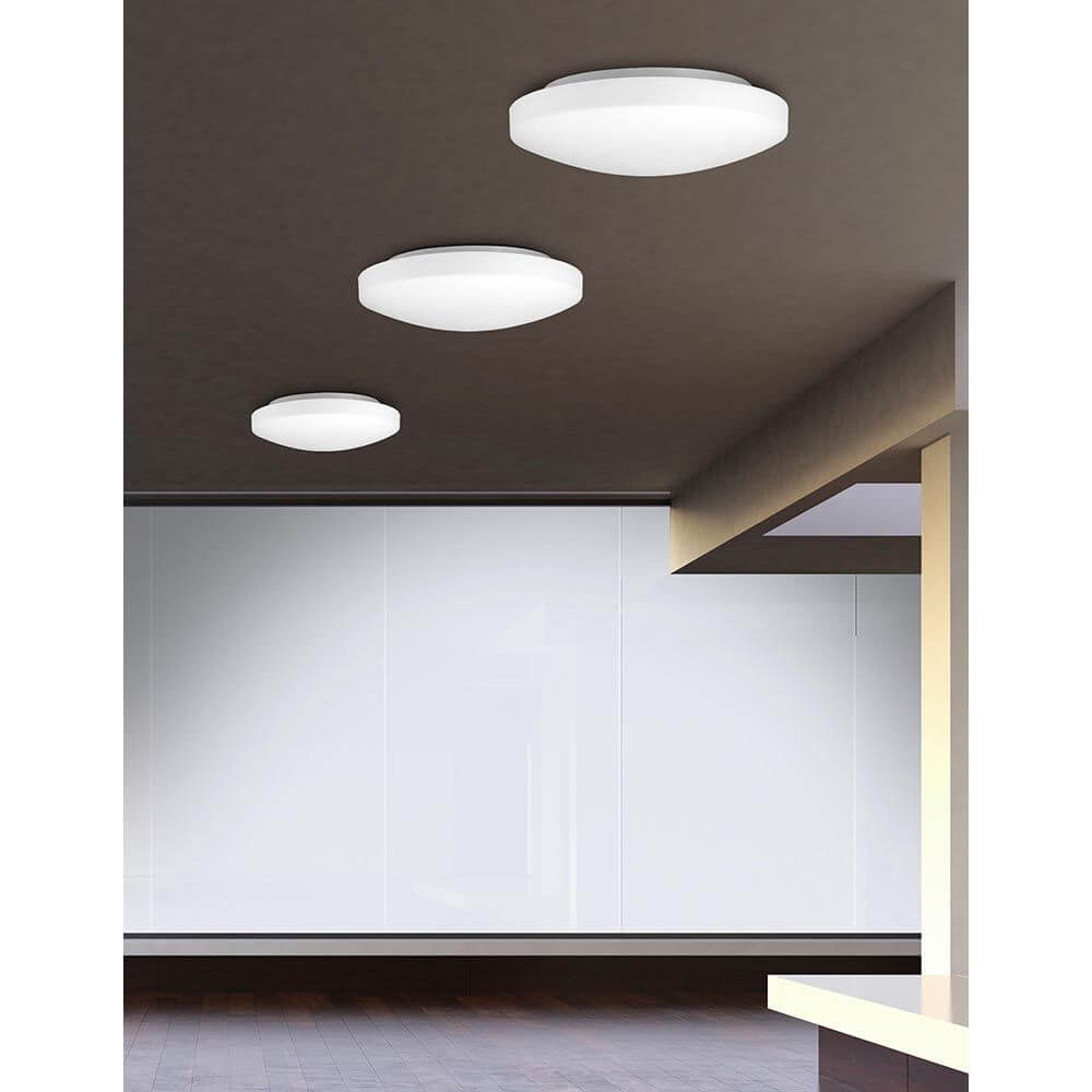 Ivi Deckenlampe Ø 26cm Opal - Moderne Deckenleuchten im Badezimmer, IP44-zertifiziert und feuchtigkeitsbeständig.