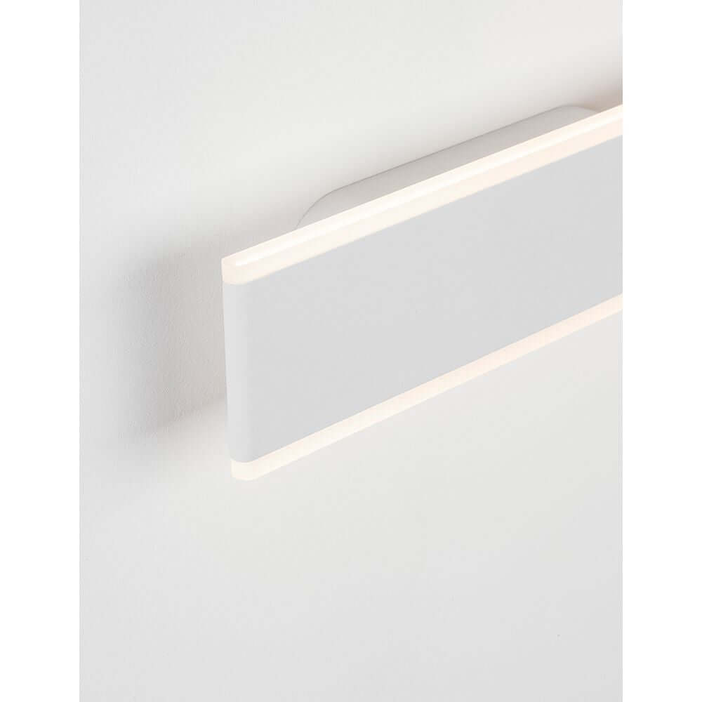 Nova Luce Line LED Wandlampe Acryl – moderne weiße Acryl-Wandleuchte mit integrierter LED und diffuser Leuchtkante