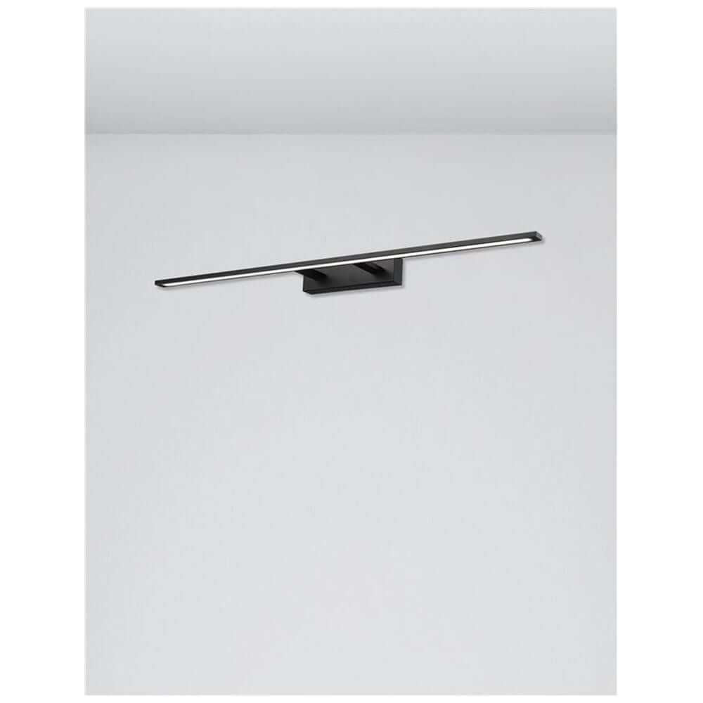 Livia LED Bad Spiegel- & Wandleuchte in modernem Design mit IP44-Zertifizierung für Badezimmer.