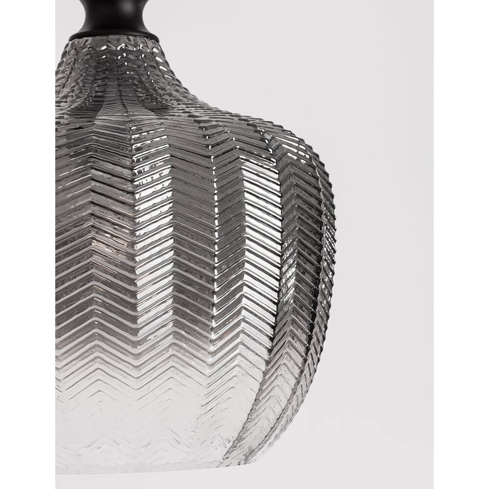 Loni Glas-Pendellampe Verlaufend Farbig mit elegantem Design und ausgefallenem Muster im Glas.