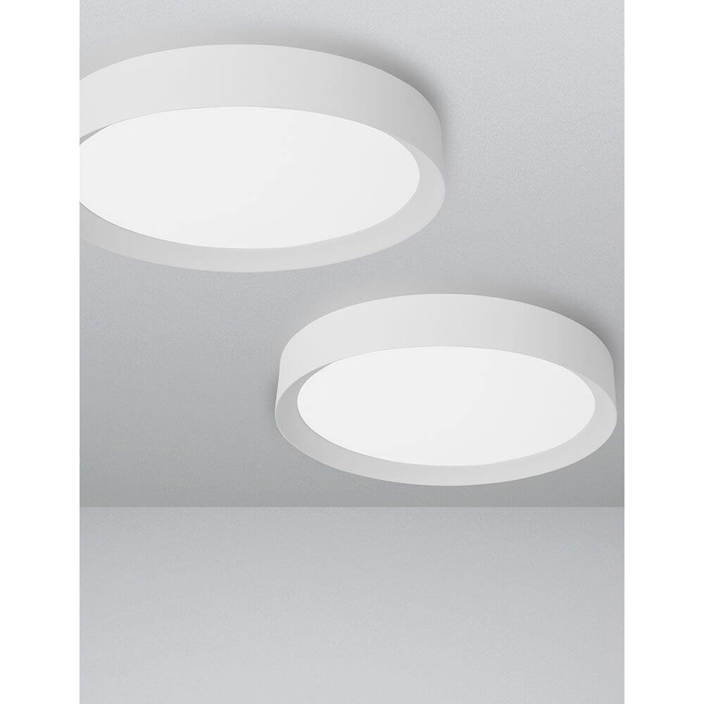 Alt Tag: Luton LED Deckenleuchte Ø 55cm – moderne, flache weiß lackierte LED-Deckenleuchte ideal für Wohn-, Schlaf- oder Esszimmer