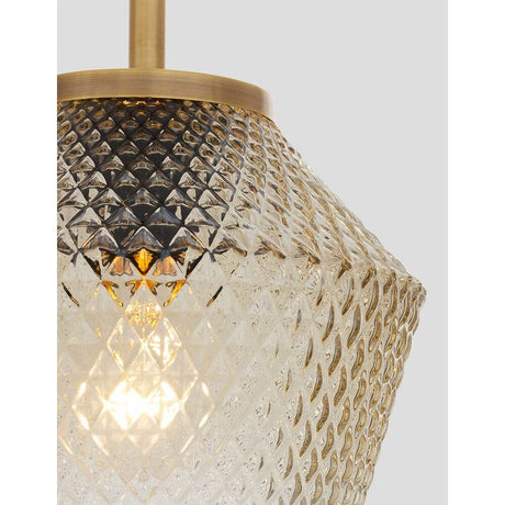 Magio Pendellampe Cognac Farbverlauf mit strukturiertem Glas und goldfarbenem Gehäuse.