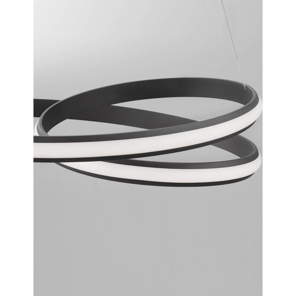 Malvi LED Hängelampe Sandig-Schwarz mit minimalistischem Design und guter Lichtverteilung.