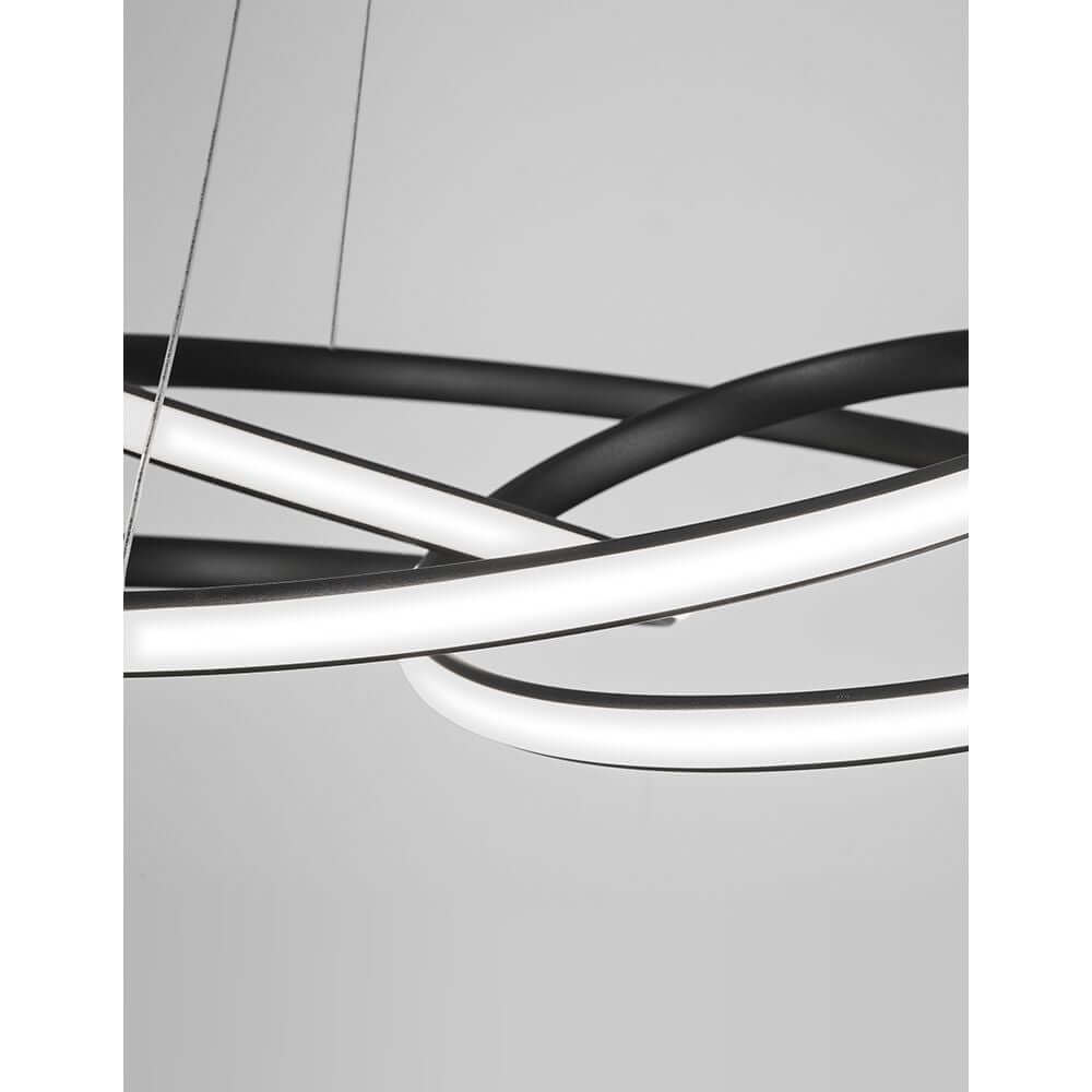 Menton LED Hängeleuchte mit modernem Design aus Aluminium und Acryl, ideal für Wohnräume und Essbereiche.