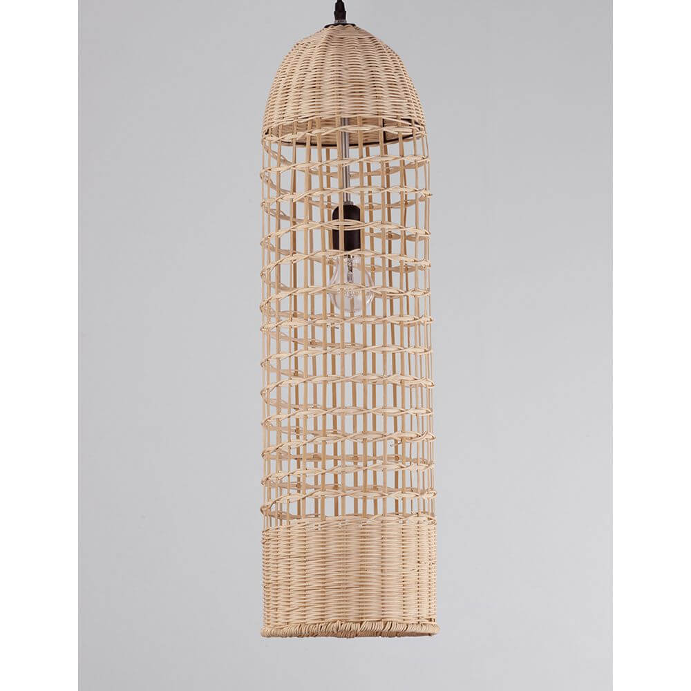 Mia Pendellampe Rattan - stilvolle Rattan-Pendelleuchte mit schwarzem Textilkabel, ideal für moderne und klassische Interieurs.