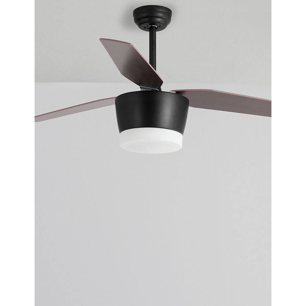 Monsoon LED Ventilator Stahl Holz – moderner Deckenventilator mit mattschwarzem Stahl und Eichenholz.