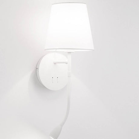 Nia Wandleuchte Metall mit LED Leselicht, weiße Wandlampe mit verstellbarem Strahler und Stoffschirm