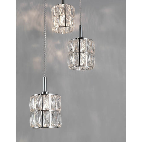 Nice 5-light pendant lamp crystal suspension with elegant crystal shades and chrome finish.