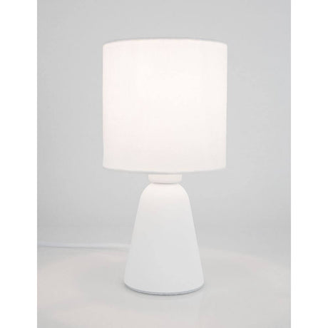 Orion Gips Tischlampe Hvit med hvit stoffskjerm og betongbase for moderne boligdesign.