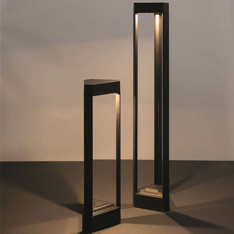 Pax Pollerleuchte Dreieck LED Schwarz moderne Außenbeleuchtung in 50 oder 80 cm mit robustem Aluminiumgehäuse