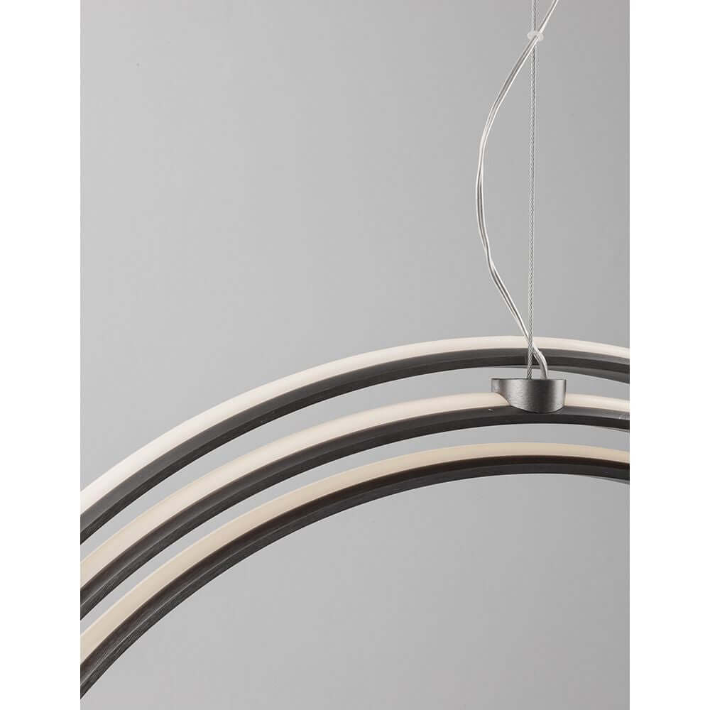 Pertone LED Hängelampe Schwarz von Nova Luce mit modernem Design und energiesparender LED-Technologie.