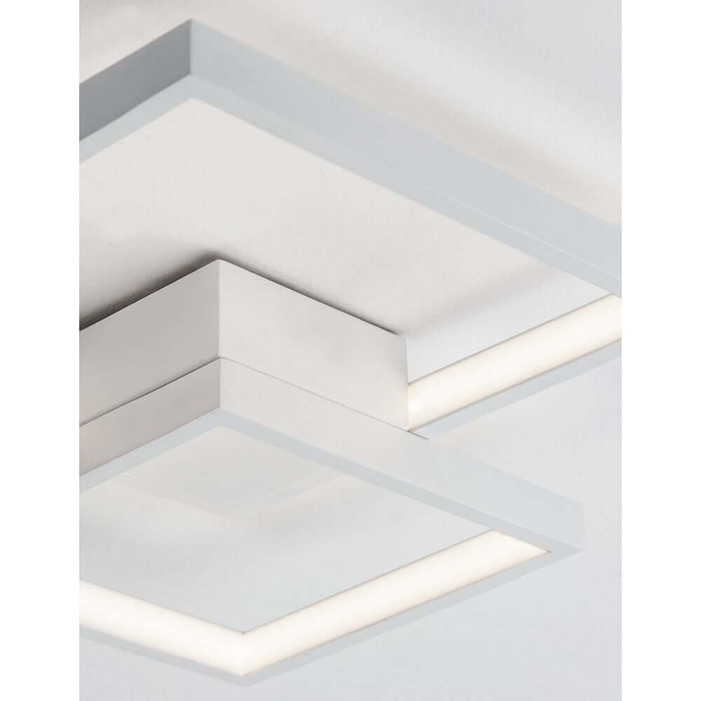 Porto LED Deckenlampe in modernem Design mit quadratischer Aluminium- und Acrylstruktur.