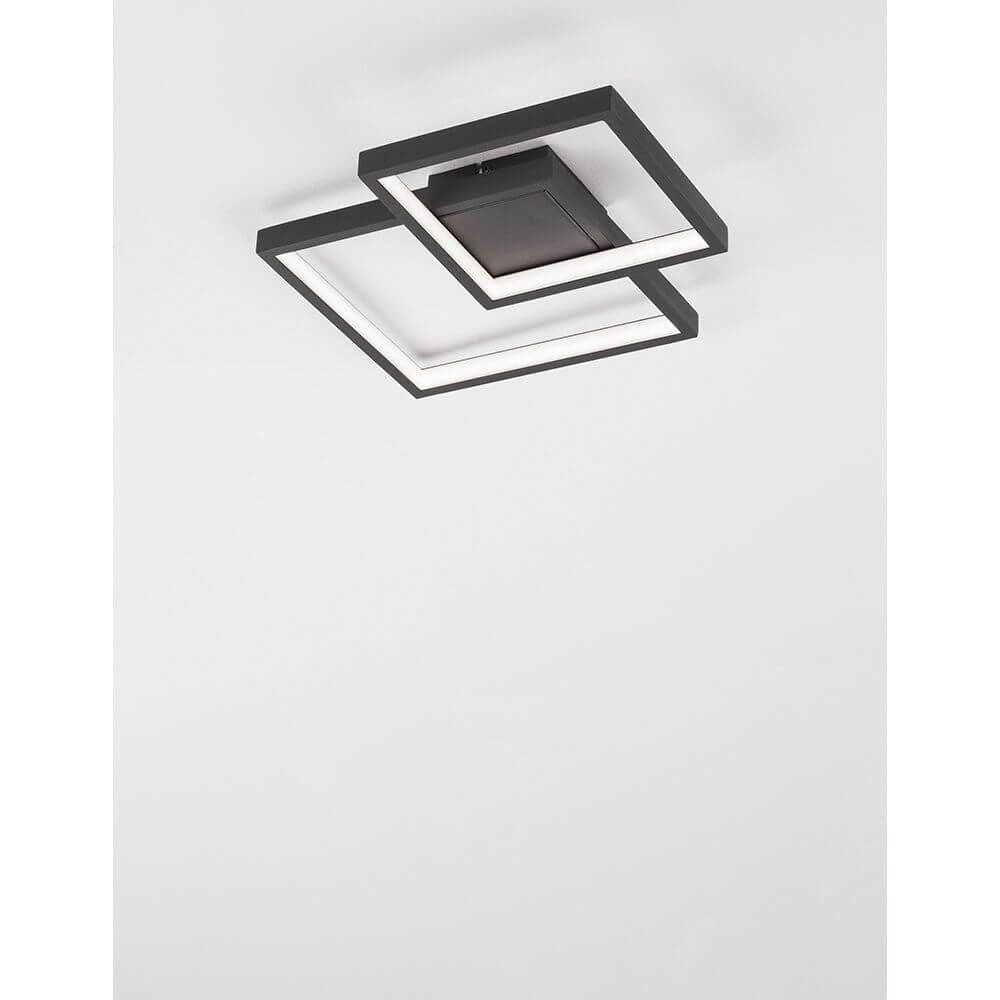 Moderne Porto LED Deckenlampe in quadratischer Form, ideal für jeden Raum.