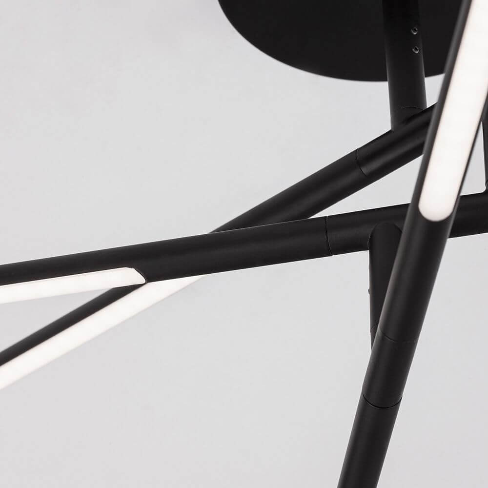 Raccio LED Deckenlampe Drehbar, Metall - Detailansicht der Struktur und LED-Leuchtstäbe in modernem Design.