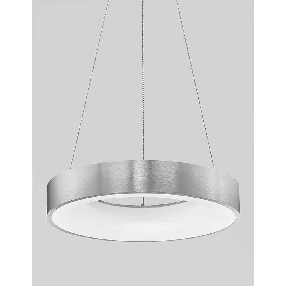 Moderne Rando LED Pendelleuchte mit minimalistischem Design aus Aluminium und Acryl, ideal für Wohnzimmer.