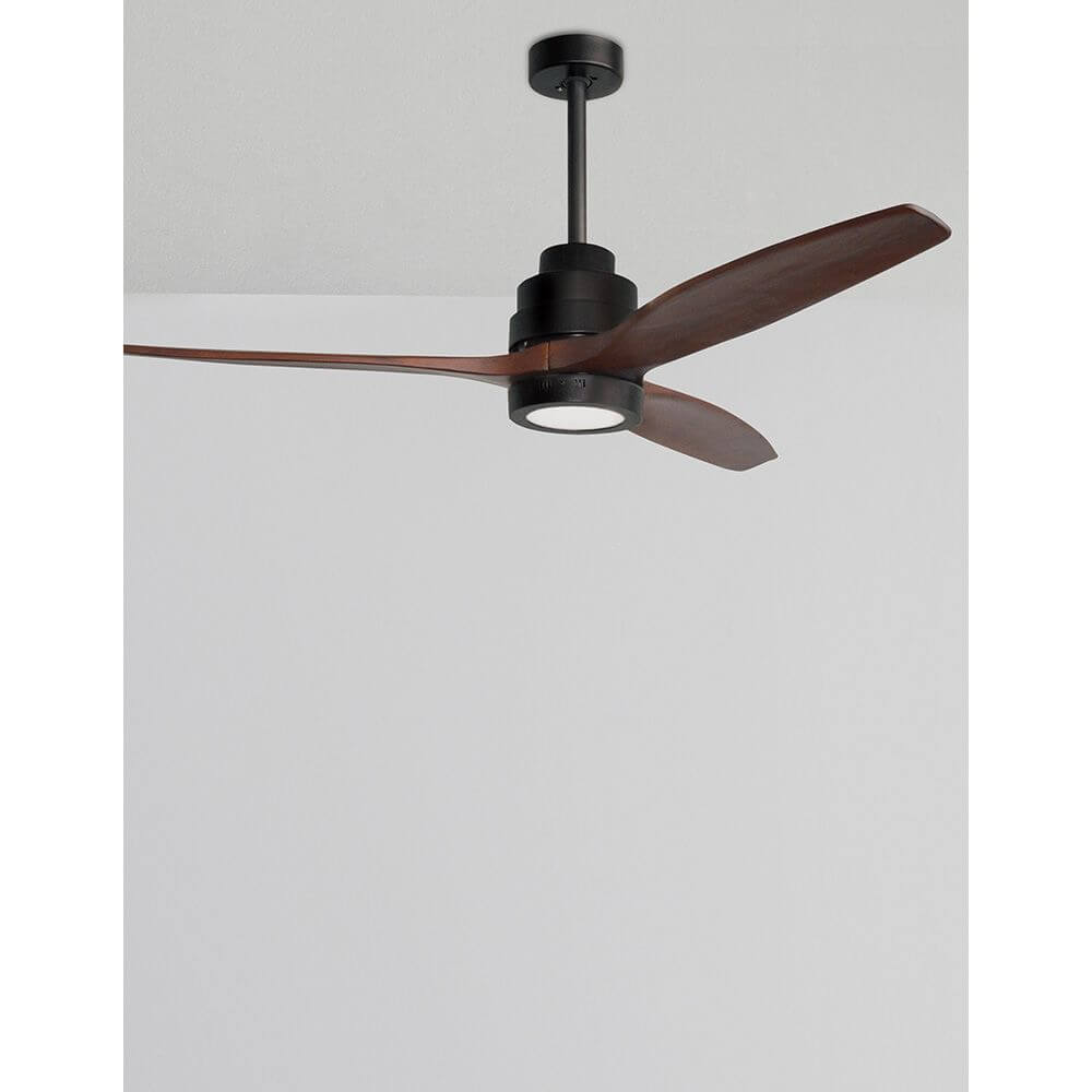 Sabal LED Ventilator Stahl Holz mit drei Holzblättern und integrierter Leuchte in modernem Design.