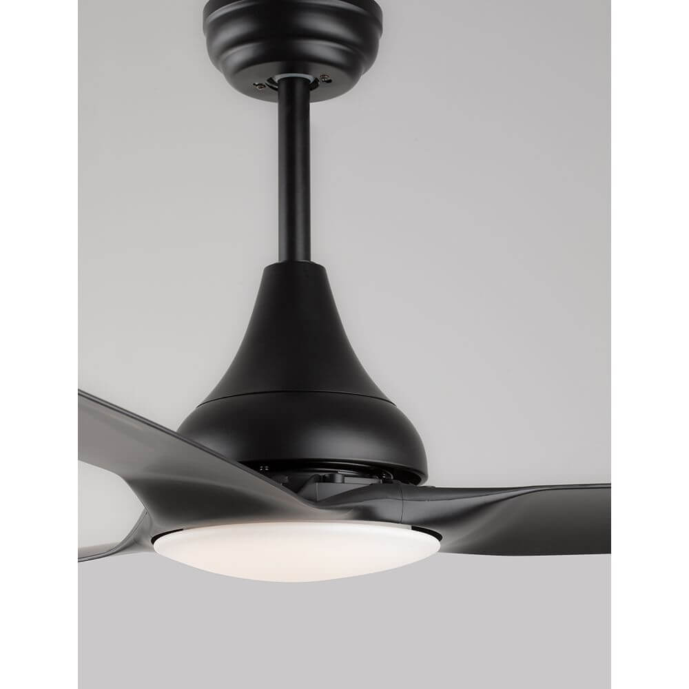 Samoa LED Ventilator Metall in modernem Design mit sanftem Lichtspiel und angenehmer Luftzirkulation.