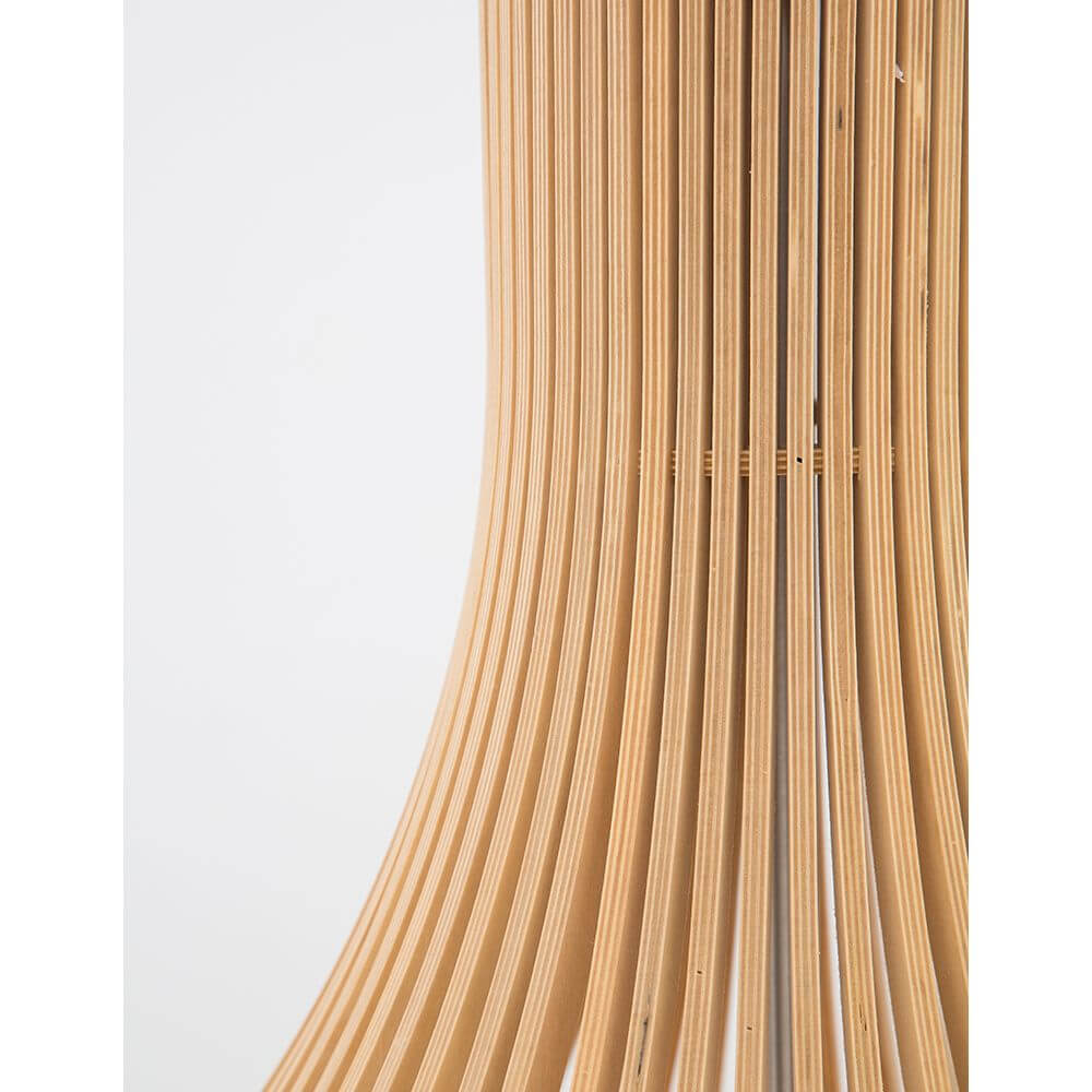 Soho Hängelampe Naturholz Ø 38cm, Detailansicht der Lampenstruktur aus hellem Naturholz.