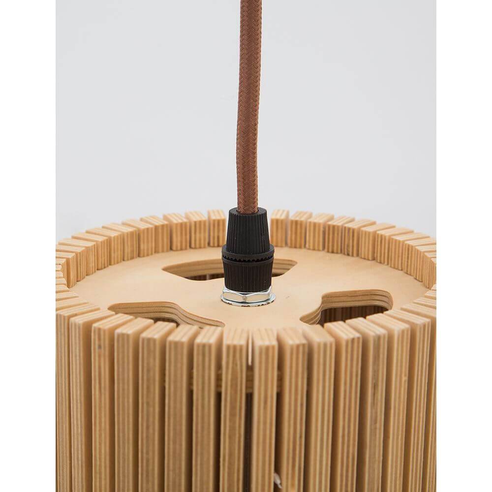 Soho Hängelampe Naturholz Ø 38cm Detailansicht mit geflochtenem Kabel und Holzoberfläche