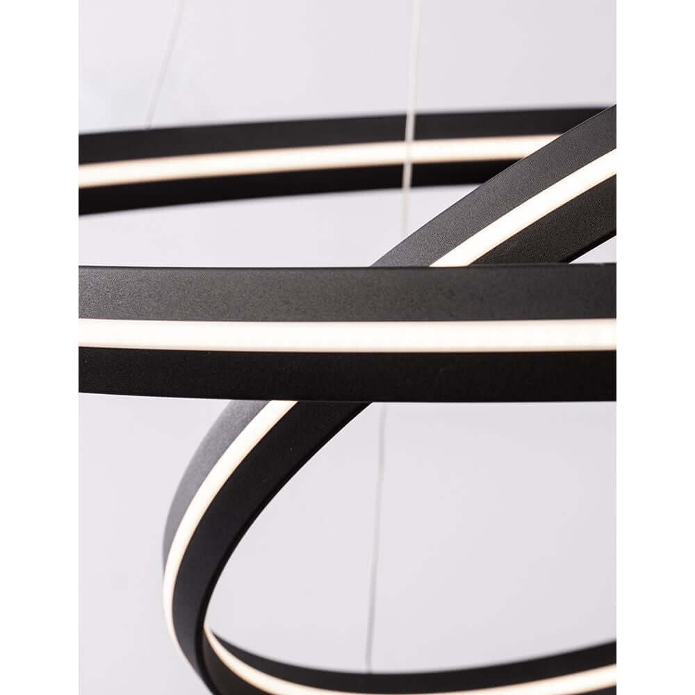 Torrente LED Hängelampe 3422lm Schwarz aus Aluminium und Acryl mit modernem Design und warmweißem Licht.