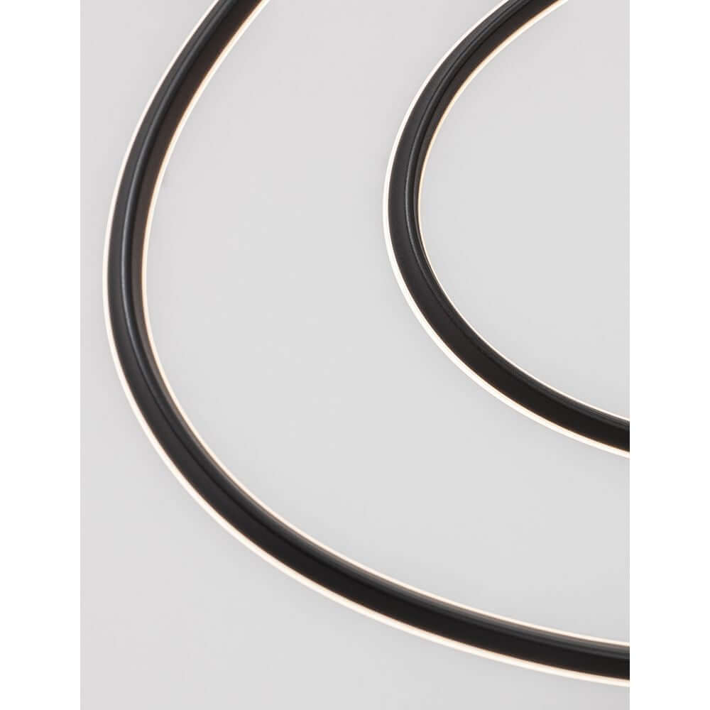 Torrente LED Hängeleuchte 2-Ringe Metall, Acryl - Detailansicht der Ringe in elegantem Design.
