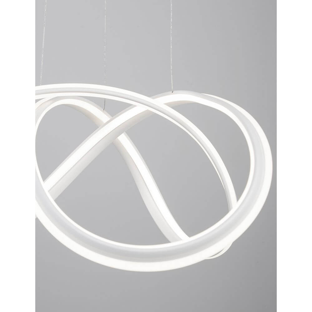 Truno LED Hängeleuchte Ø 52cm Geschwungen über einem grauen Hintergrund, modernes und minimalistisches Design.