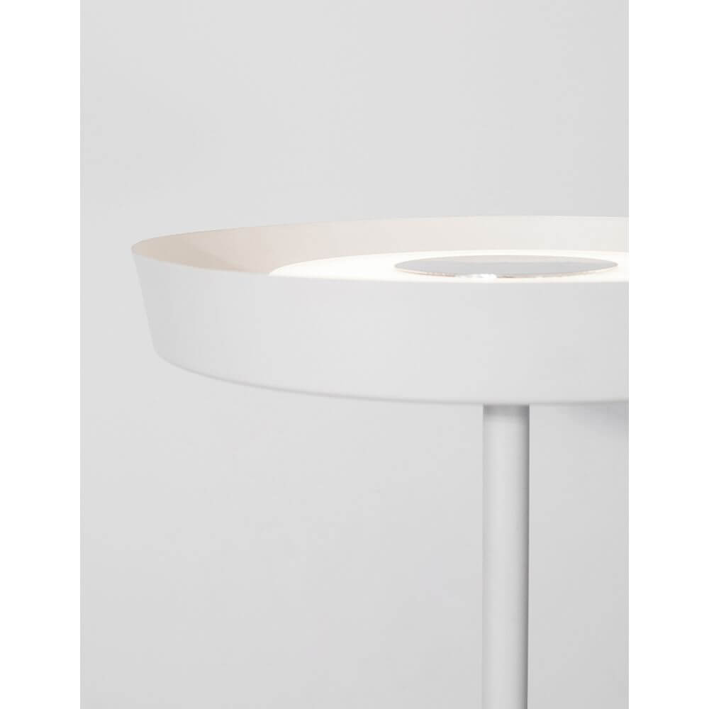 Viti LED Stehleuchte 170cm Metall - minimalistisches Design mit weißem Lampenschirm und integrierter LED-Beleuchtung.