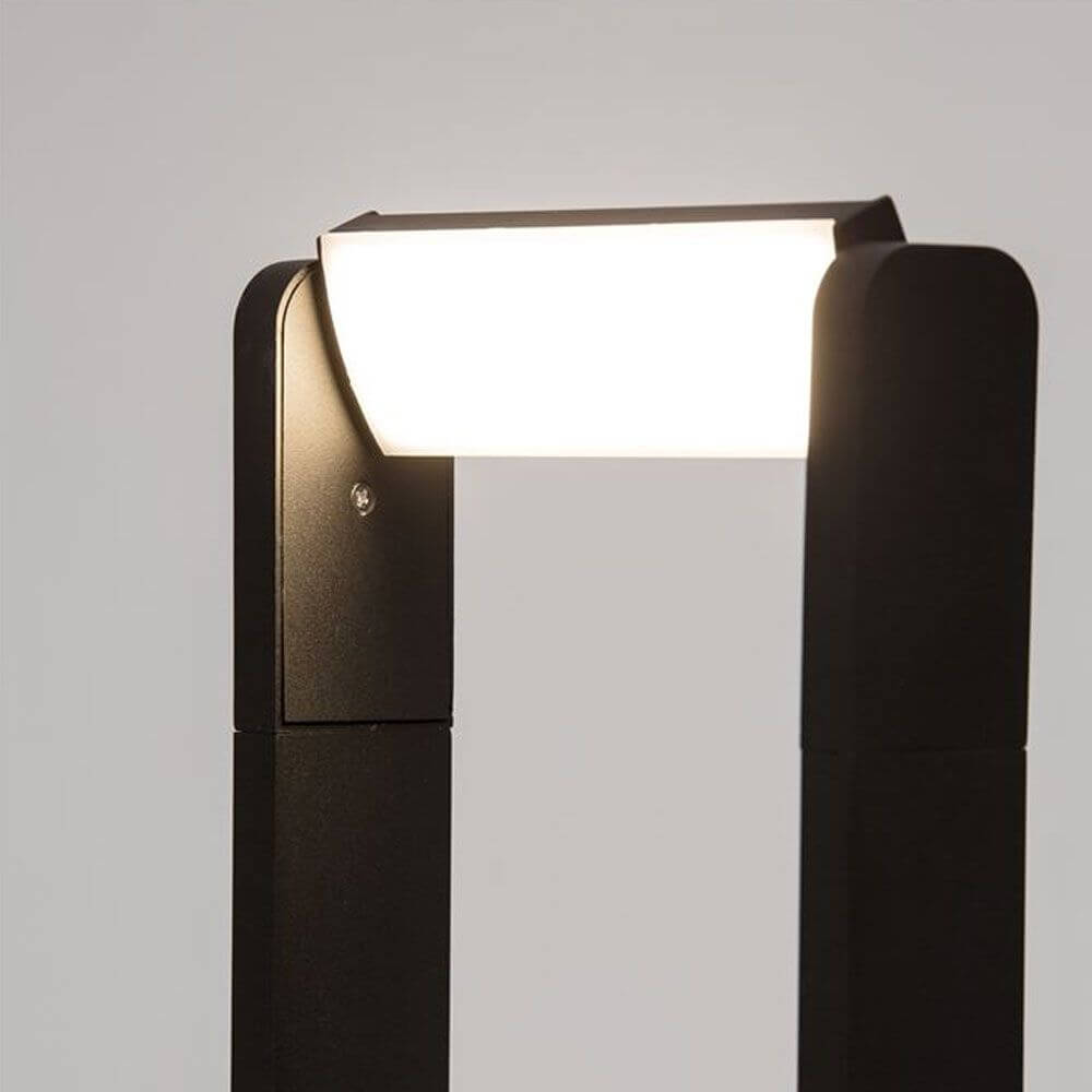 Volver LED Pollerleuchte drehbar Schwarz in modernem Design mit effizienter LED-Beleuchtung.
