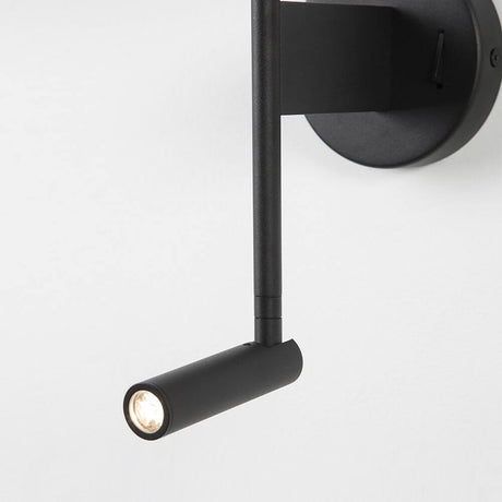Yama Wandlampe mit LED Lesearm, schwarze moderne Wandleuchte mit Richtstrahler und Wandplatte