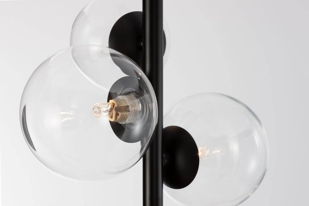 Odillia Pendelleuchte G9 6-flammig mit sphärischen Diffusoren aus klarem Glas und elegantem Design.