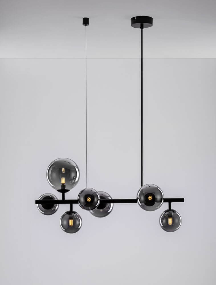 Odillia Pendelleuchte G9 7-flammig mit modernem Design und elegantem Opalglas.