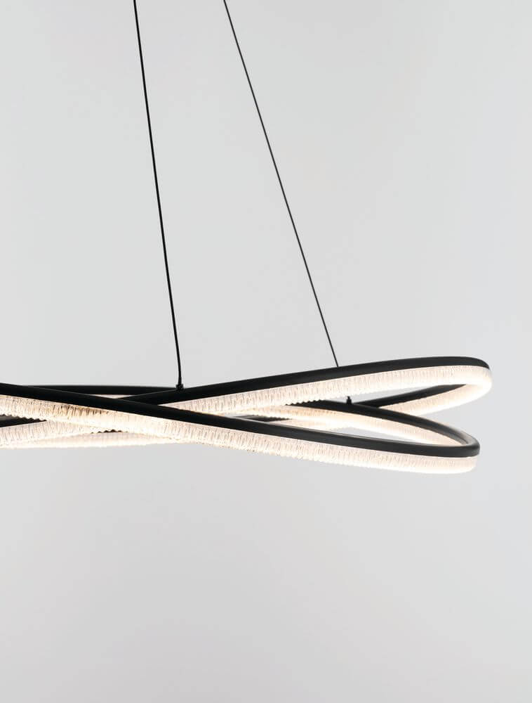 Ofelia LED Pendelleuchte 2-flammig Ø 95cm 3000K in modernem Design mit elegantem Licht.