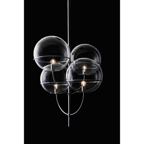 Oluce Kugelglas Leuchter Lyndon Chrom in modernem Design mit transparenten Glaskugeln und stilvollem Chromfinish.