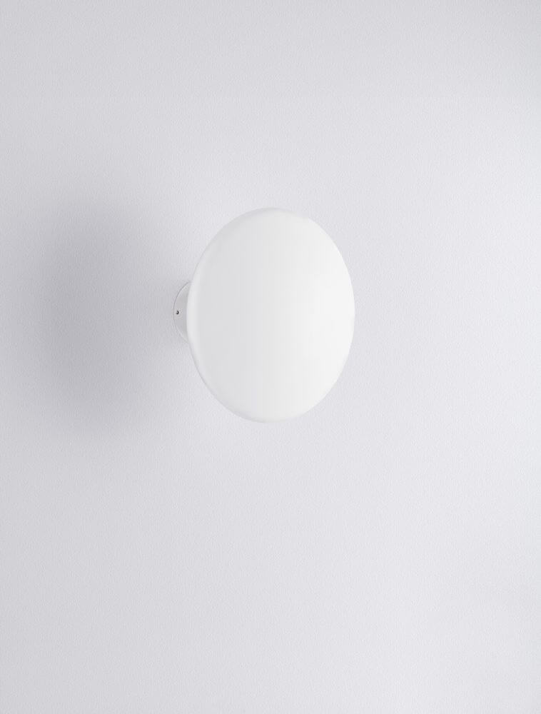 Onut LED Wandleuchte 3000K Weiß - moderne Wandbeleuchtung in Weiß mit zeitgemäßem Design.