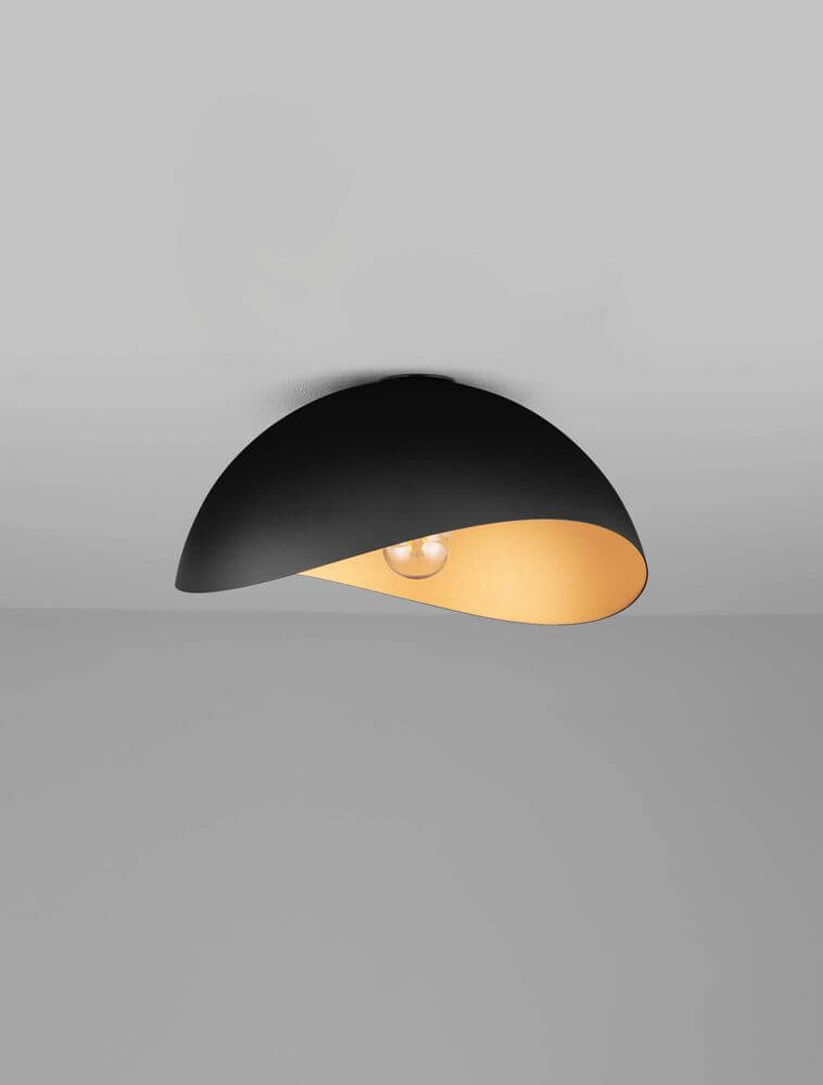 Opsi Deckenleuchte E27 Ø 40cm in mattem Schwarz mit goldenen Reflektor für eine elegante Raumbeleuchtung.