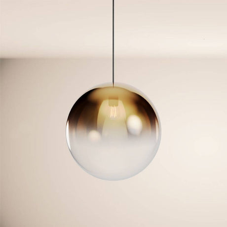s.luce Orb Glaskugel Hängelampe 150cm Aufhängung Schwarz in eleganter Lichtgestaltung.