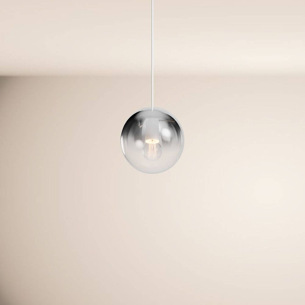 s.luce Orb Glaskugel Pendelleuchte Aufhängung 150cm Weiß mit modernem Design und klarer Glaskugel.