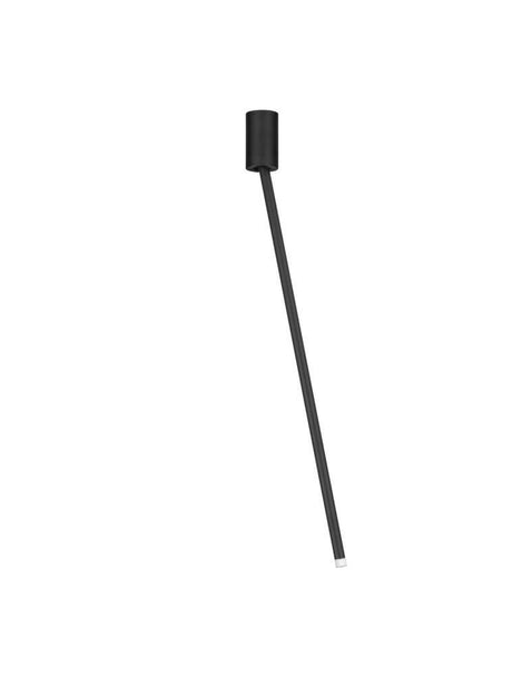 Ornos plafonnier Ø 5 cm H 70 cm 3000K avec design noir et forme élancée.