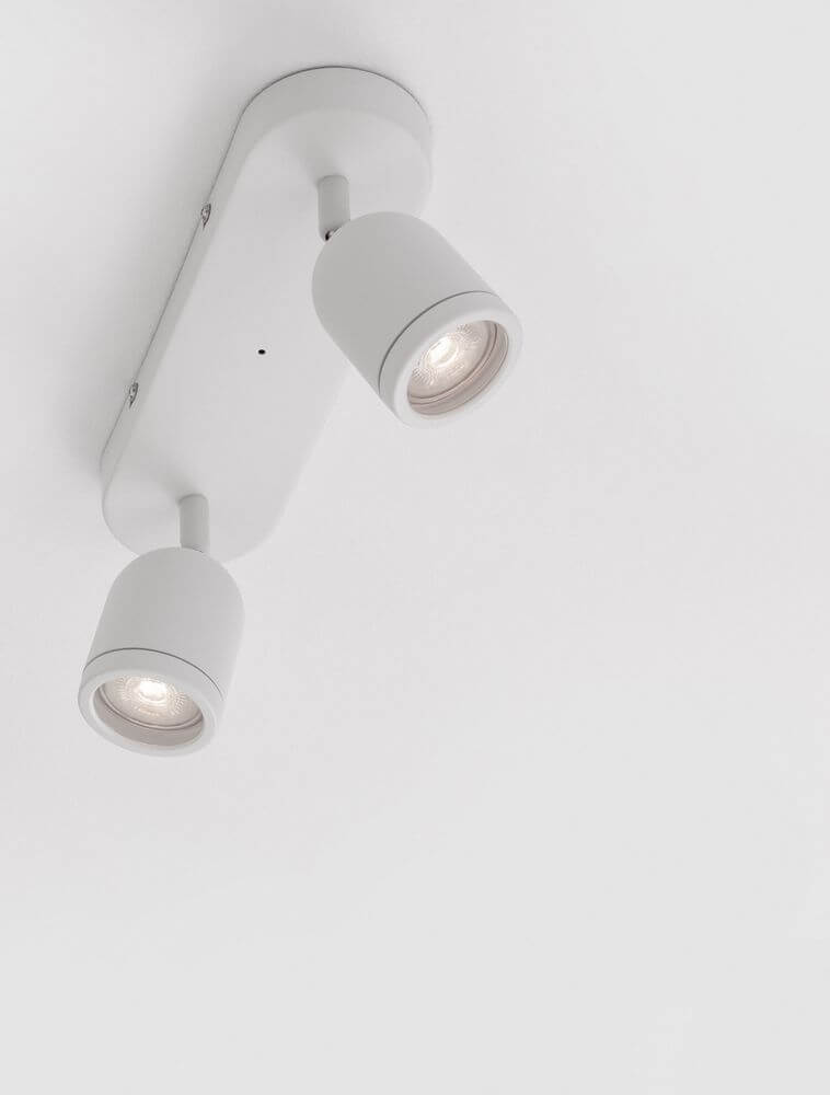 Orson Deckenleuchte GU10 2-flammig mit modernem Design in elegantem Weiß und runder Metall-Basis.