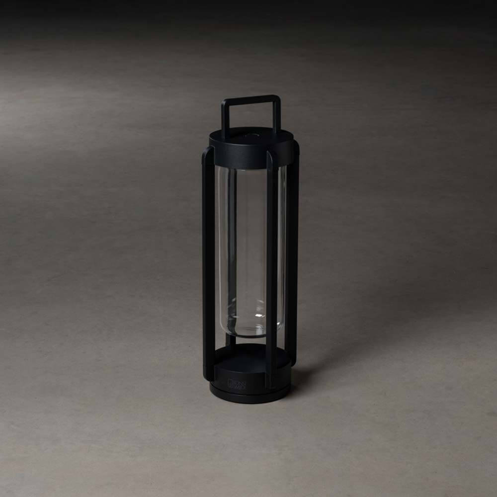 Otranto LED Außen Akkuleuchte CCT in Schwarz, dimmbar, 44cm USB-Laterne für den Außenbereich.