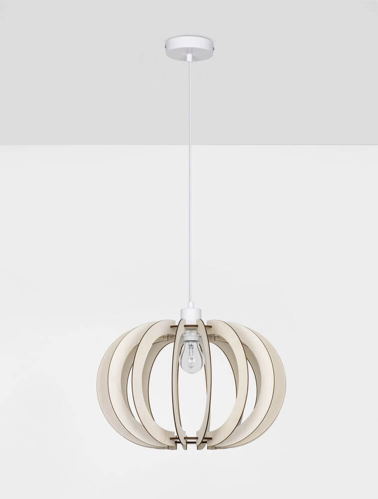 Ottoline Pendelleuchte E27 Ø 40cm mit filigranen geschwungenen Elementen aus Naturholz und elegantem Design.