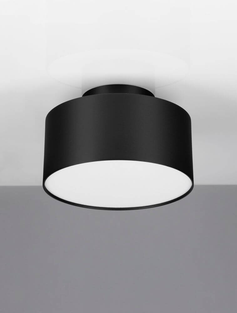Ozen LED Deckenleuchte Ø 14cm 3000K in modernem, schwarzem Design, ideal für stilvolle Raumbeleuchtung.