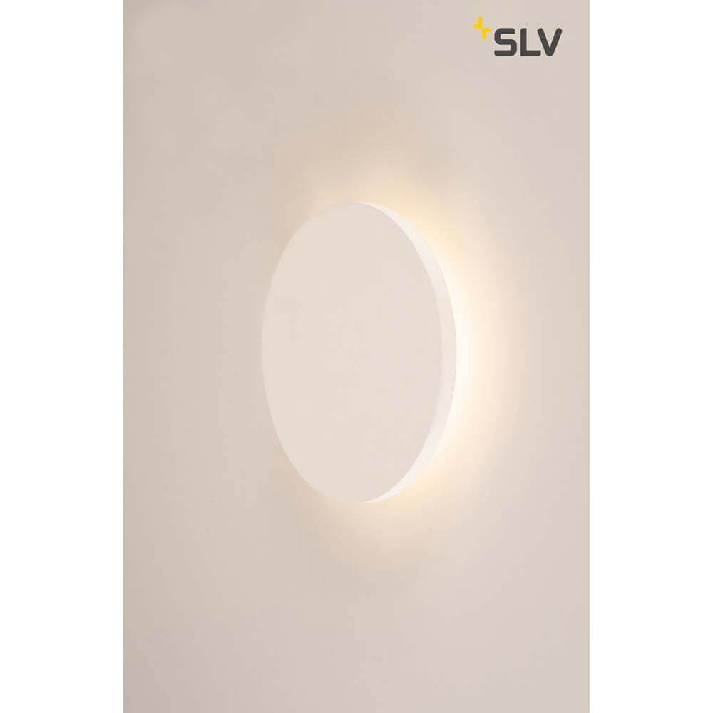 Plastra Gips Wandleuchte LED 3000K Rund Ø33cm an der Wand montiert mit warmweißem Licht.