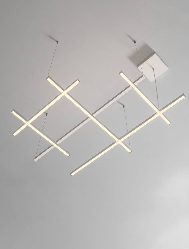 Pace LED Pendelleuchte 6-flammig 3000K schwarze Designer-Pendelleuchte aus Aluminium und Acryl, modernes Kreuz-Layout, ideal für Wohnzimmer/Schlafzimmer