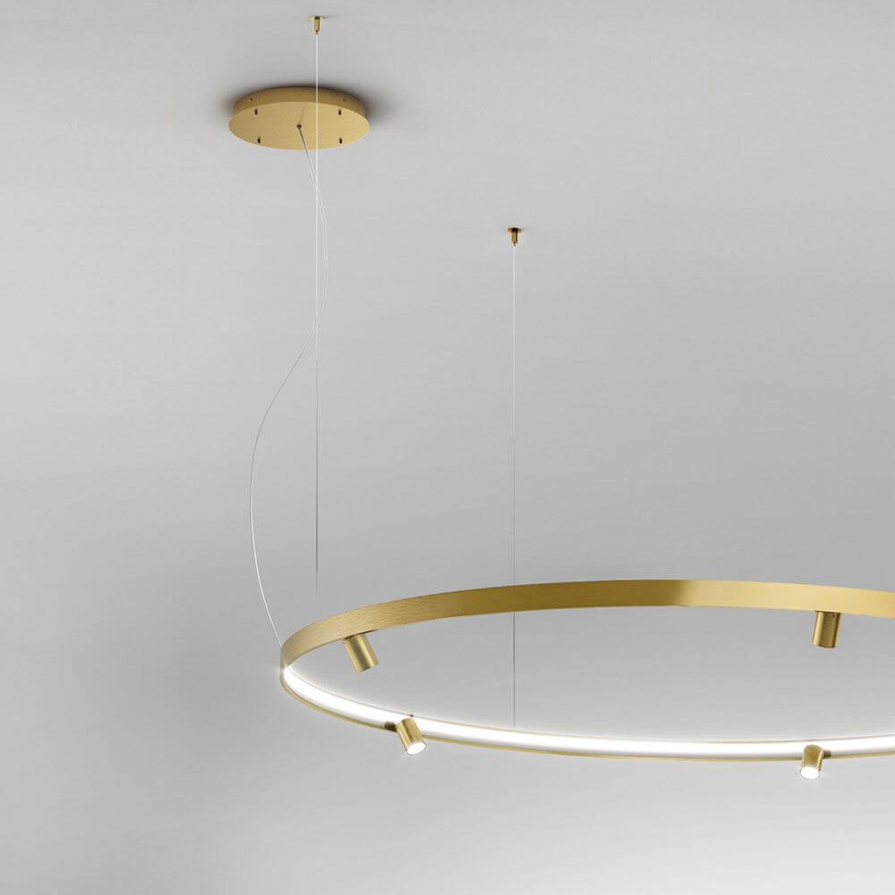 Panzeri Arena LED-Ring Pendelleuchte aus gebogenem Aluminium mit verstellbaren Spots in elegantem Gold.