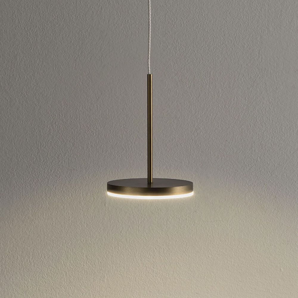 Elegante Bella LED-Pendelleuchte mit schlankem Stab und runder Fläche, warmweiße Beleuchtung für Esstische.