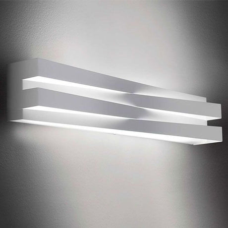 Panzeri Cross LED lampa ścienna pośrednia i bezpośrednia w białym kolorze, nowoczesny design z symetryczną grą światła.