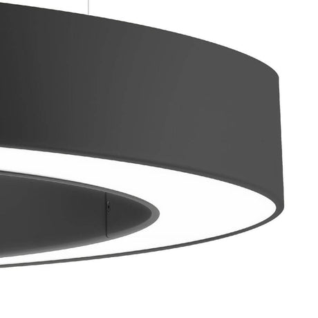 Panzeri Golden Ring LED-riippuvalaisin, himmennettävä, mustasta alumiinista ja opaalista polykarbonaattikuvusta.